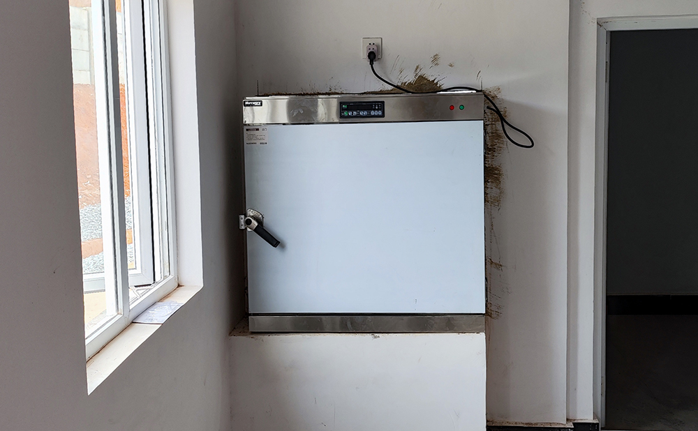 云南保山养猪场高温饭菜传递柜