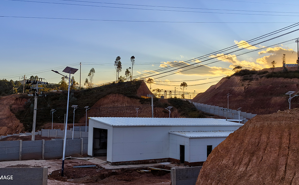 热烈-祝贺东方希望集团养猪场车辆电加热烘干房投入使用